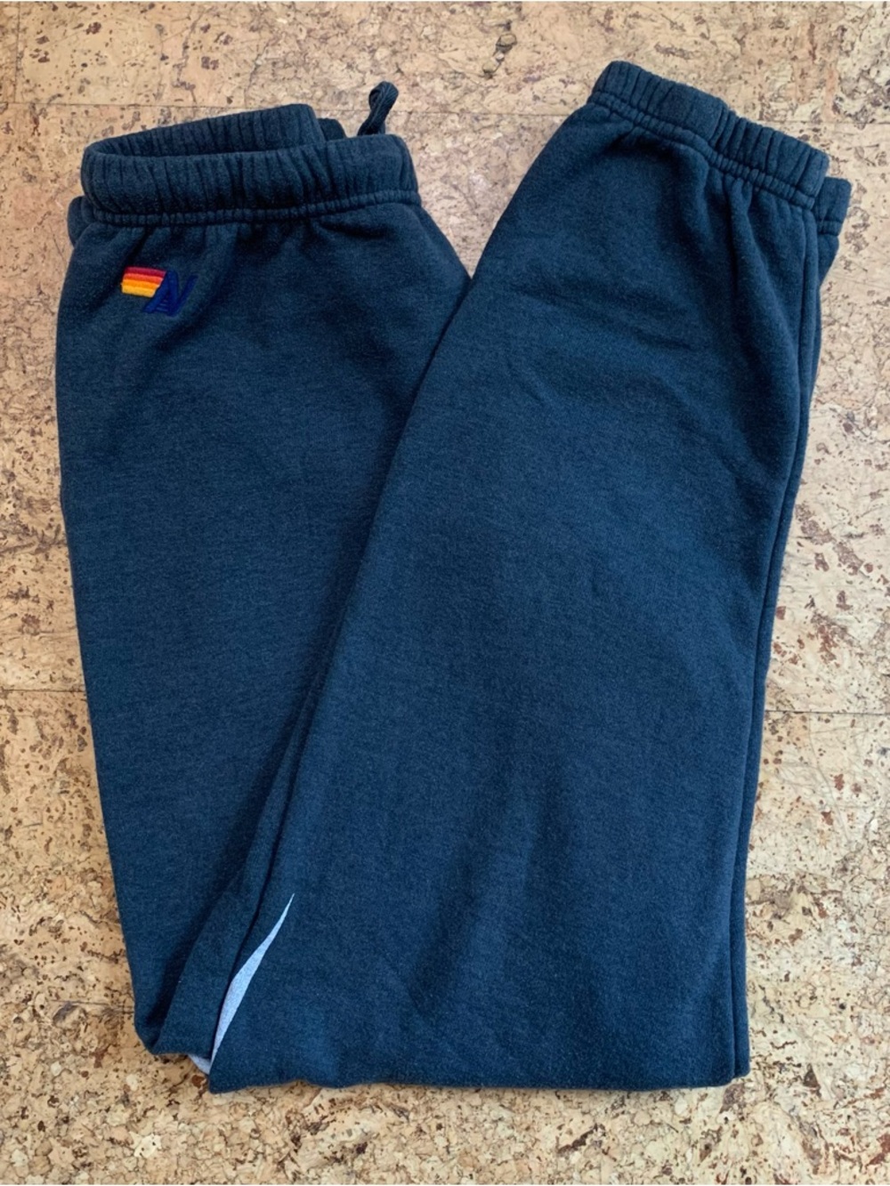 Aviator Nation Bolt sweatpants in charcoal
Women’s medium - Picture 5 of 11
